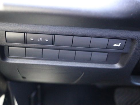 Used 2022 Mitsubishi Outlander SEL AWD/4WD image 22