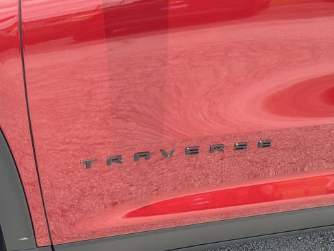 New 2026 Chevrolet Traverse LT w/ Midnight/Sport Edition FWD image 24