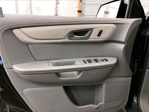 Used 2017 Chevrolet Traverse LT AWD/4WD image 23