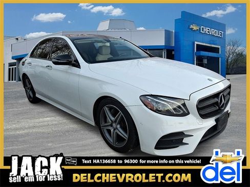 Used 2017 Mercedes-Benz E 300 E 300 image 1