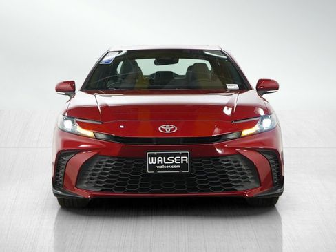 Used 2026 Toyota Camry SE w/ Multimedia Upgrade Package image 8