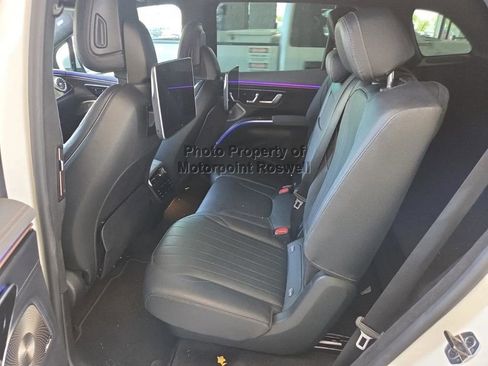 Used 2023 Mercedes-Benz EQS 580 4MATIC SUV image 2