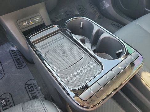 New 2026 Hyundai Ioniq 5 SEL image 33