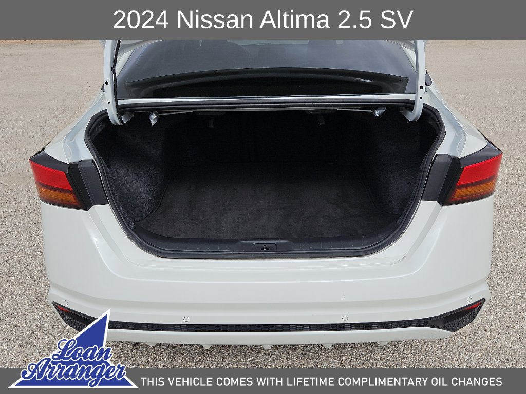 Used 2024 Nissan Altima 2.5 SV FWD image 18