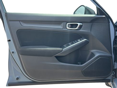 Used 2024 Honda Civic Sport Touring image 11