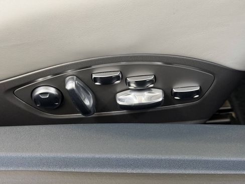 Used 2019 Porsche 911 Turbo S AWD/4WD image 53