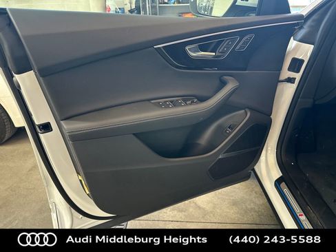 New 2026 Audi Q8 Premium Plus image 12