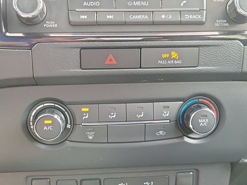 Used 2022 Nissan Frontier S w/ Technology Package AWD/4WD image 31