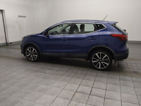 Used 2018 Nissan Rogue Sport SL w/ SL Premium Package FWD image 3