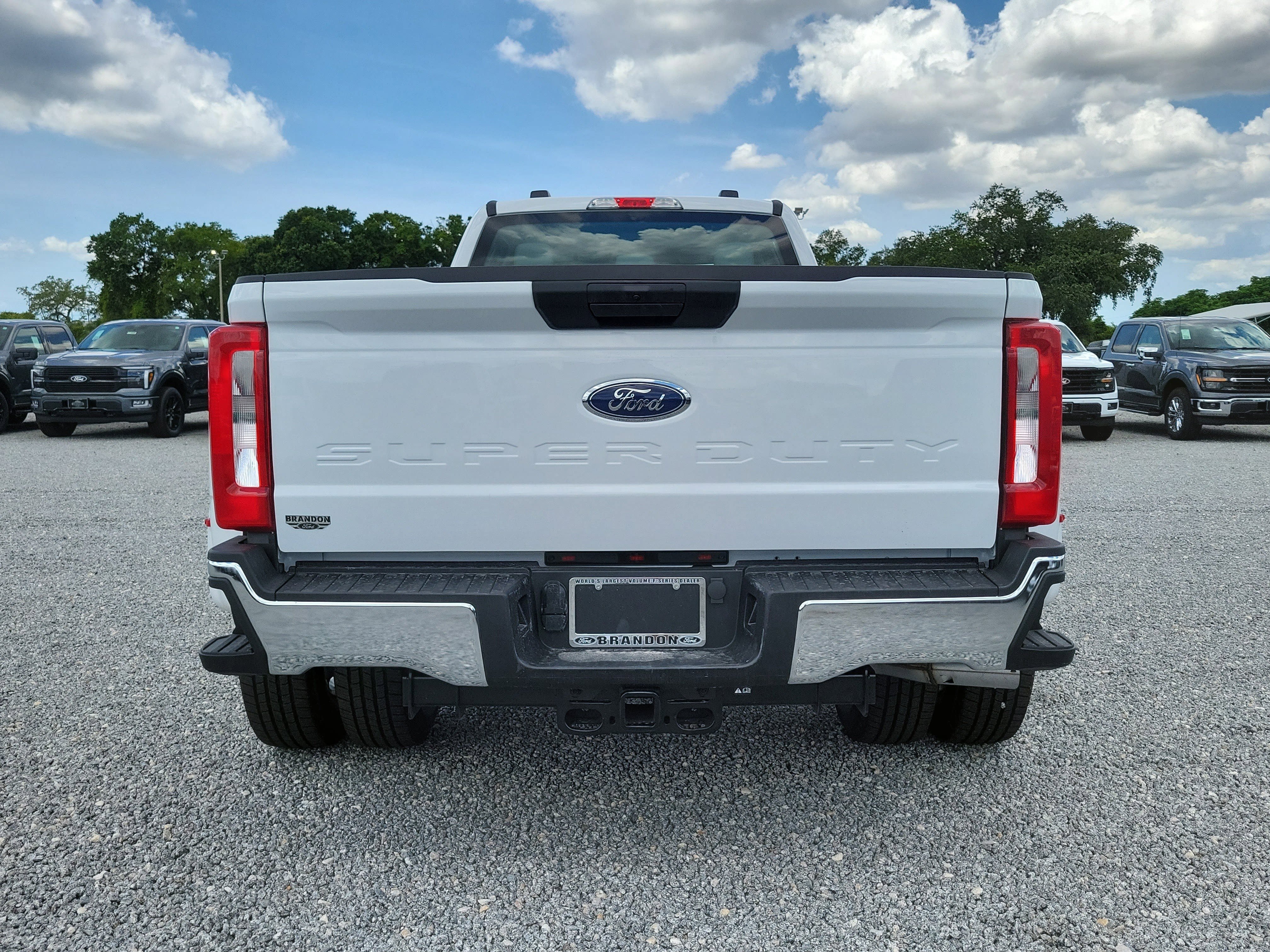 New 2026 Ford F350 XL AWD/4WD image 9