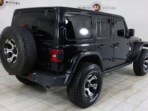 Used 2021 Jeep Wrangler Unlimited Rubicon AWD/4WD image 3