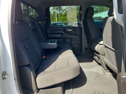 Used 2022 Chevrolet Silverado 2500 LT w/ All Star Edition image 12