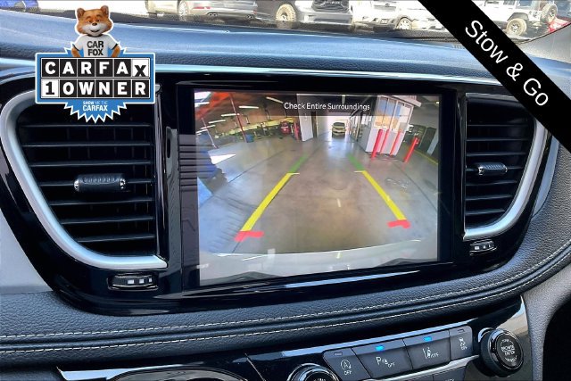 Used 2026 Chrysler Pacifica Limited w/ S Appearance Package FWD image 21