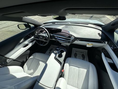 New 2026 Cadillac Lyriq Sport image 9