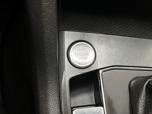 Used 2019 Volkswagen Tiguan SEL Premium R-Line FWD image 19