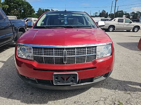 Used 2010 Lincoln MKX 2WD image 2