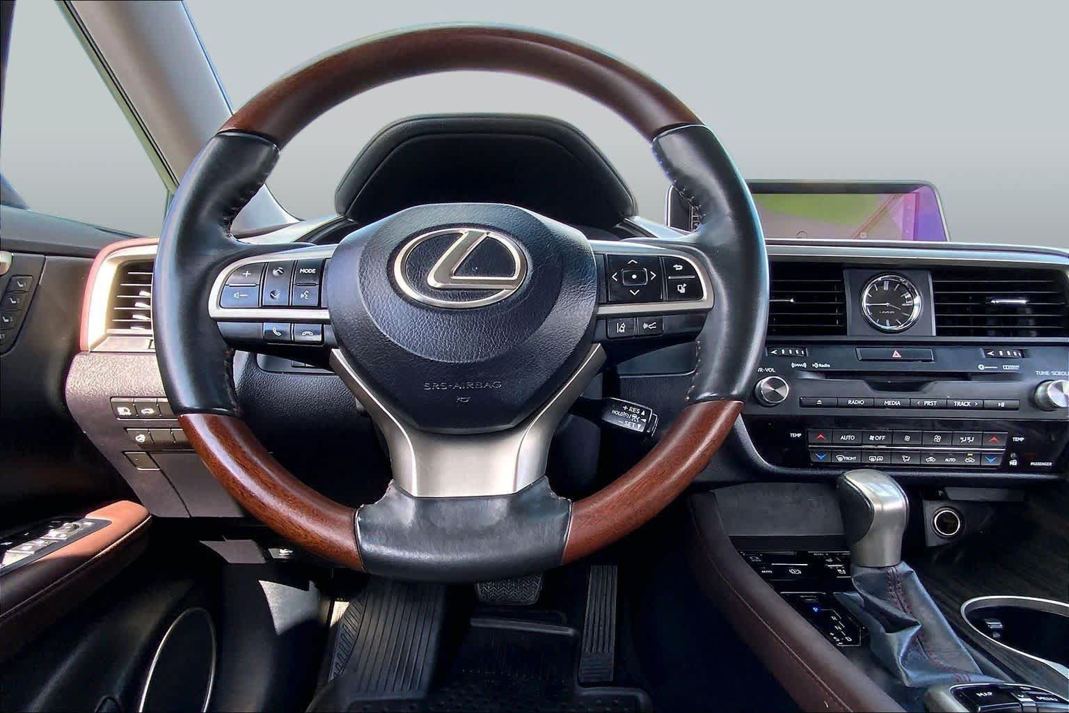 Used 2017 Lexus RX 350 FWD w/ Premium Package image 6