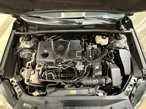 Certified 2023 Toyota Camry LE image 9