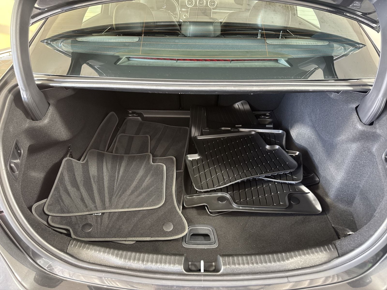 Used 2023 Mercedes-Benz C 300 4MATIC Sedan image 26