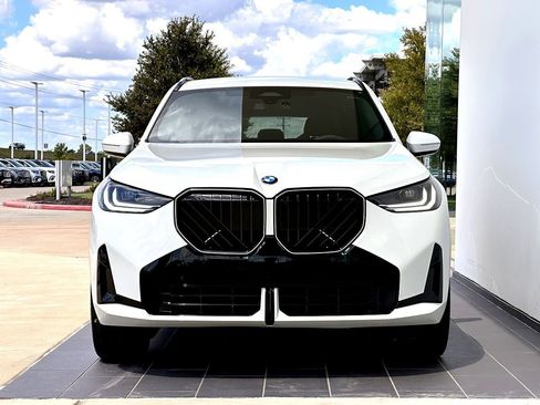 New 2026 BMW X3 xDrive30 w/ M Sport Package image 5