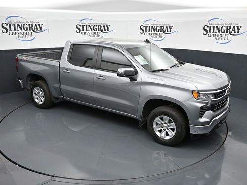 Used 2025 Chevrolet Silverado 1500 LT image 9