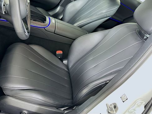 Used 2025 Mercedes-Benz E 350 Sedan image 20