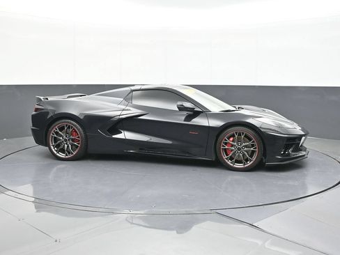Used 2023 Chevrolet Corvette Stingray Premium Conv w/ Z51 Performance Package RWD image 11