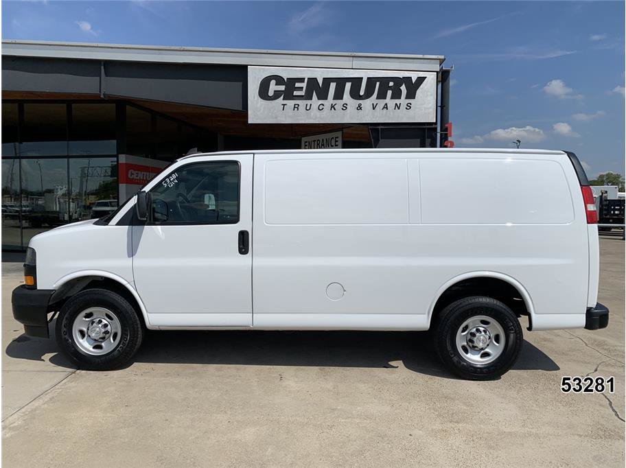 Used 2019 Chevrolet Express 2500 RWD image 4