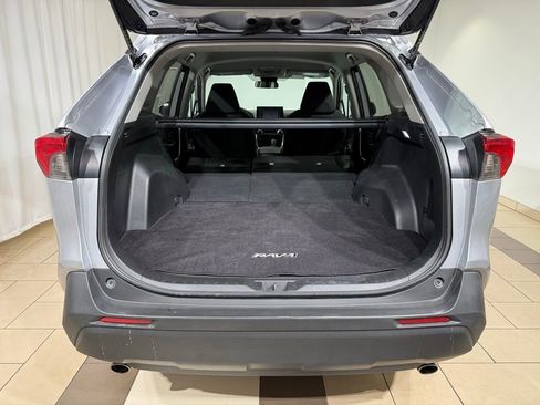 Certified 2022 Toyota RAV4 LE image 12