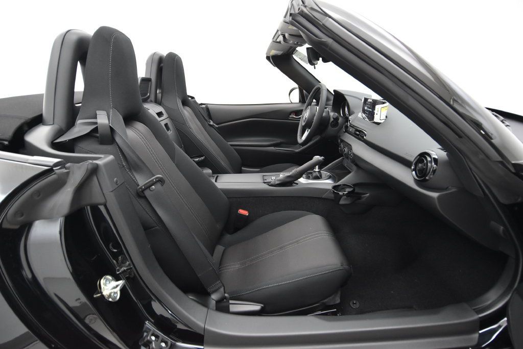 New 2026 MAZDA MX-5 Miata Sport w/ Weather Package RWD image 26