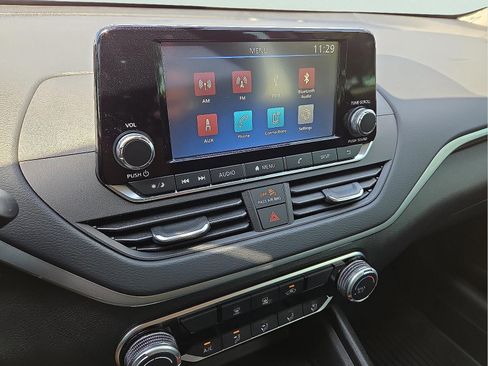 Used 2024 Nissan Altima 2.5 S image 15