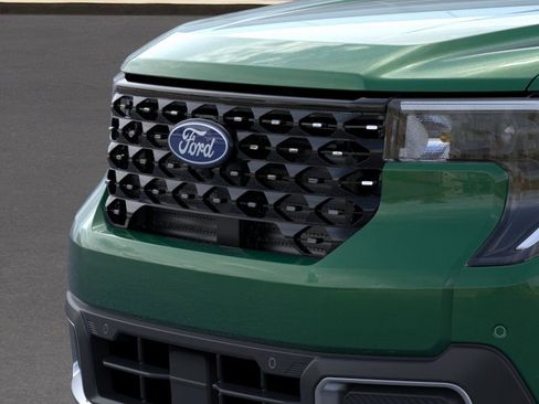 New 2025 Ford Maverick Lariat w/ 4K Tow Package image 18