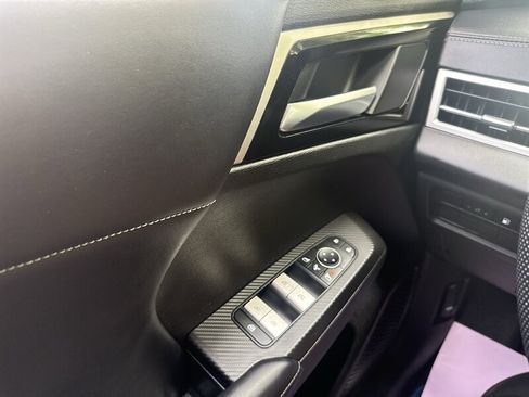 Used 2023 Mitsubishi Outlander SE AWD/4WD image 43