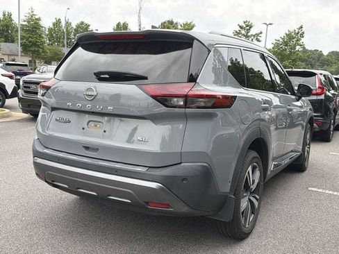 Used 2022 Nissan Rogue SL w/ SL Premium Package FWD image 4
