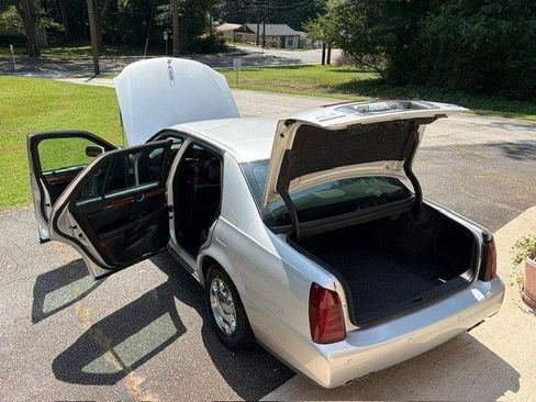 Used 2000 Cadillac De Ville w/ Comfort/Convenience Pkg FWD image 10