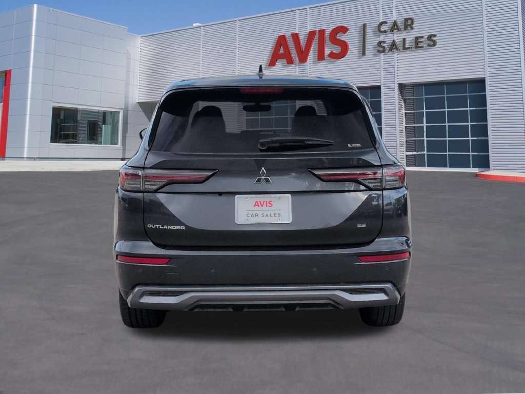 Used 2025 Mitsubishi Outlander SE AWD/4WD image 7