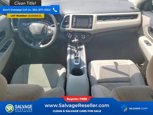 Used 2018 Honda HR-V LX image 11