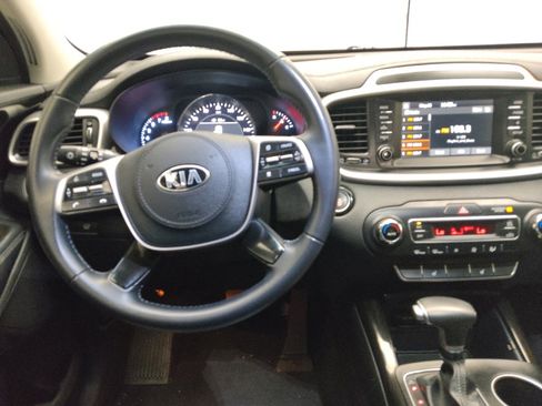 Used 2020 Kia Sorento EX FWD image 22