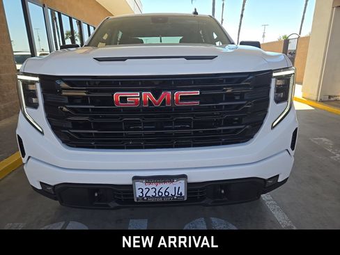 Certified 2026 GMC Sierra 1500 Elevation AWD/4WD image 2