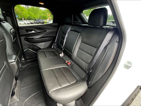 Used 2022 Chevrolet TrailBlazer ACTIV w/ Sun and Liftgate Package FWD image 28