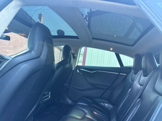 Used 2015 Tesla Model S 85D AWD/4WD image 16