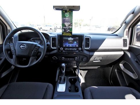 Certified 2024 Nissan Frontier SV w/ SV Convenience Package image 7