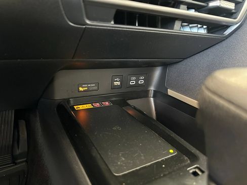 Certified 2025 Toyota Camry LE FWD image 32