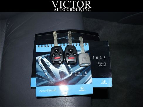 Used 2005 Honda Accord EX image 36