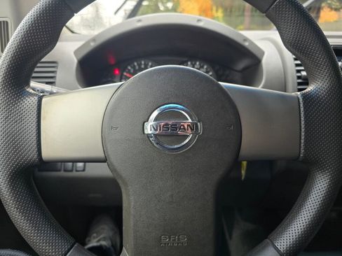 Used 2005 Nissan Frontier XE image 22