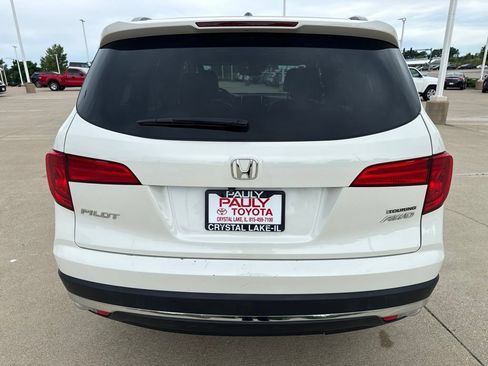 Used 2018 Honda Pilot Touring image 4