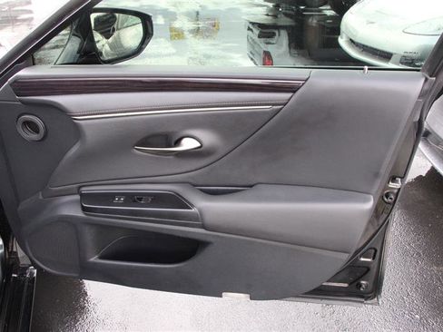 Used 2020 Lexus ES 350 w/ Premium Package image 13