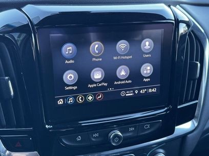 Certified 2023 Chevrolet Traverse LT w/ LPO, Floor Liner Package