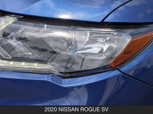 Certified 2020 Nissan Rogue SV FWD image 10