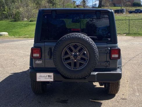 New 2026 Jeep Wrangler Unlimited Sport AWD/4WD image 29